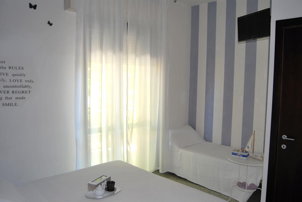 Hotel Abay ริมินี ภายนอก รูปภาพ
